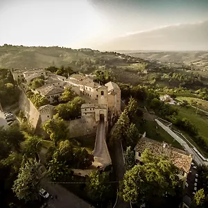 4* Hotel Castello Di